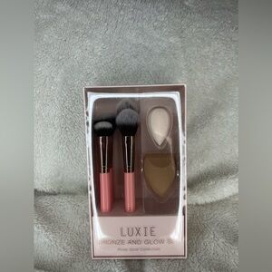 Luxie 6 piece makeup set